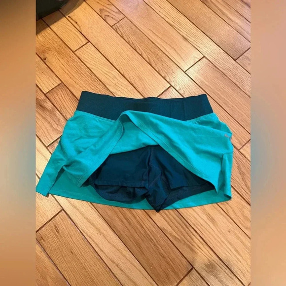 Nike - Dri-Fit Skort with Shorts Built-In - Picture 8 of 8